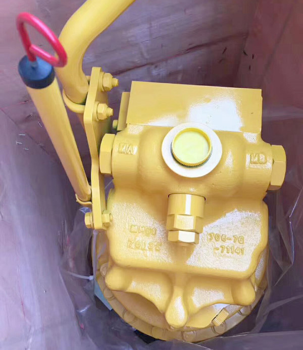 小松回轉機構總成